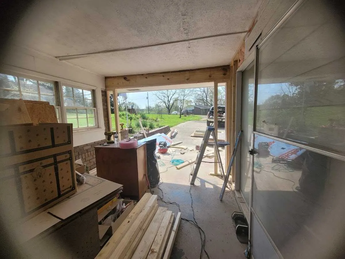 Air movers and dehumidifier for Water Mitigation Services in Lumberton